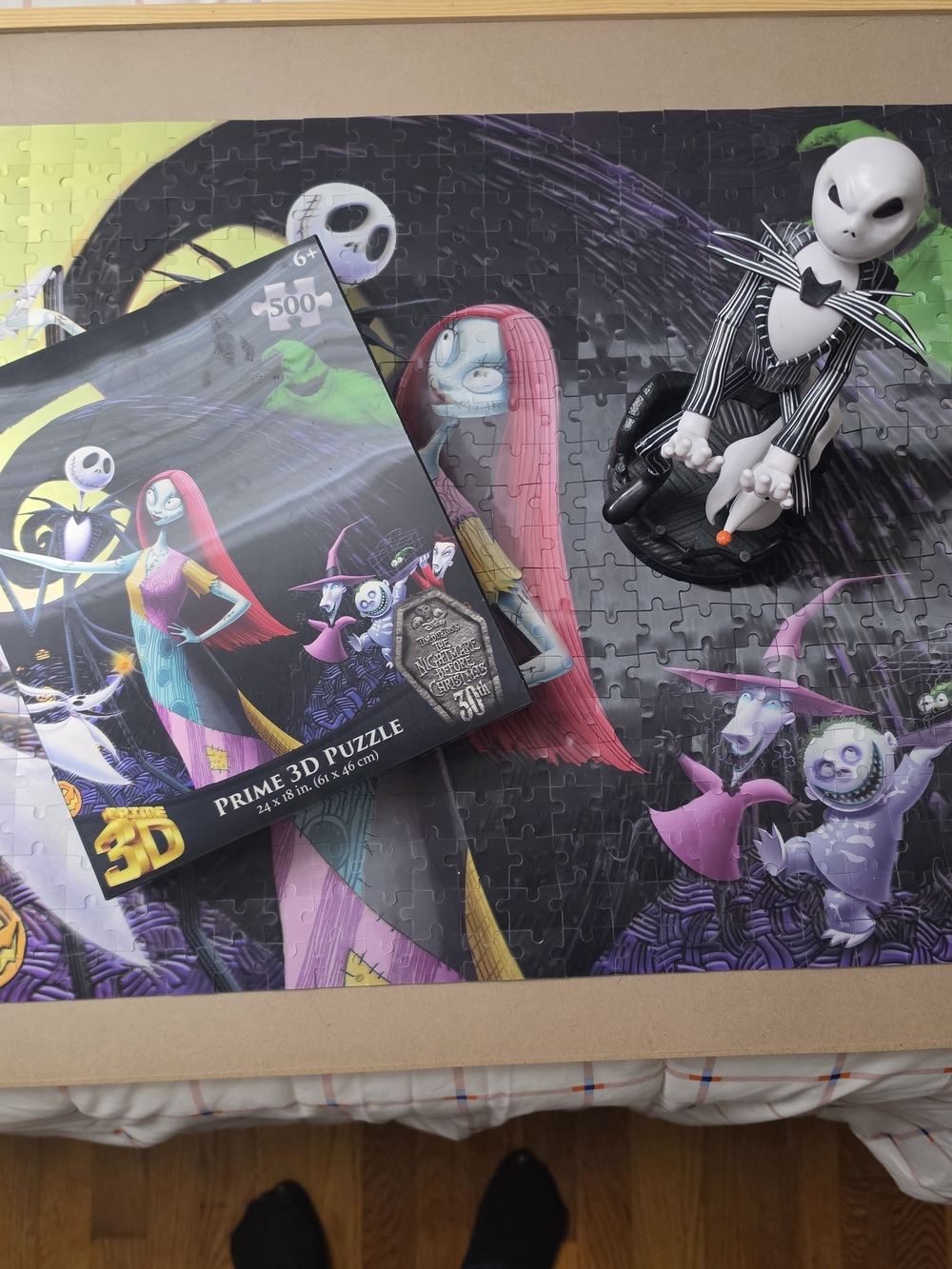 Nightmare Before Christmas T-shirt Size XL, 3D Puzzle And Holder Lot - Picture 7 of 10